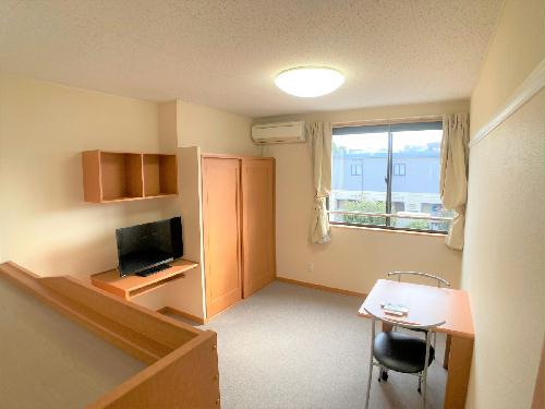 居室・リビング　設備・仕様は号室により異なる為、現況を優先致します。