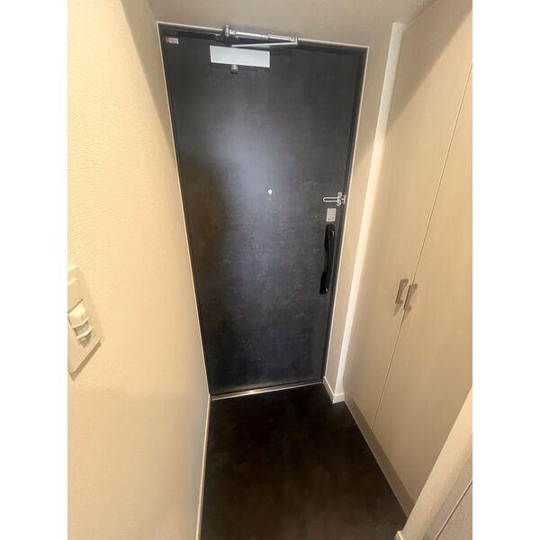 玄関　※別室参考写真