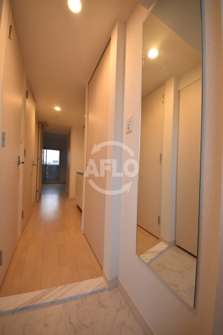 玄関　アドバンス大阪グロウスII　玄関スペース