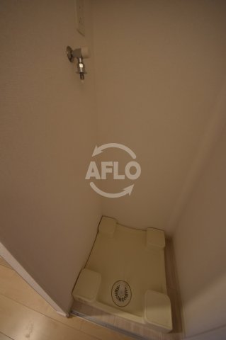 その他設備　アドバンス大阪グロウスII　室内洗濯パン