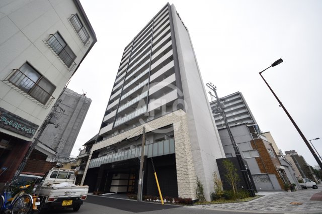 建物外観　アドバンス大阪グロウスII　外観