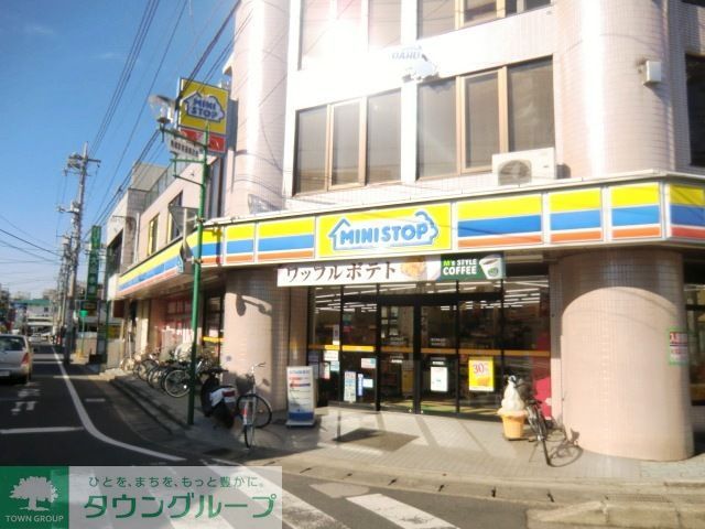 コンビニ　ミニストップ馬橋東口店（コンビニ）まで120m