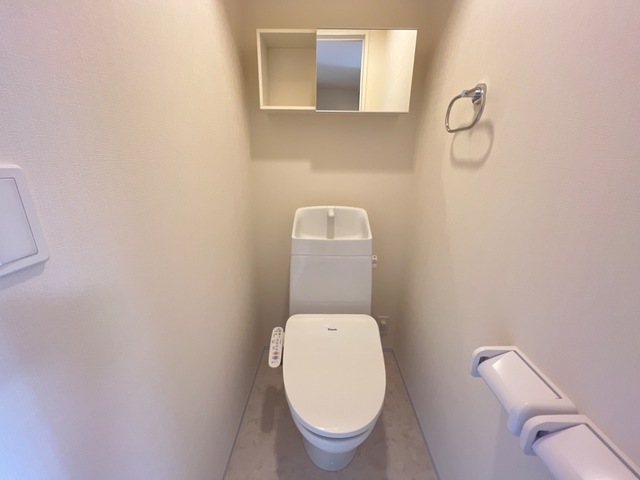 トイレ　イメージ