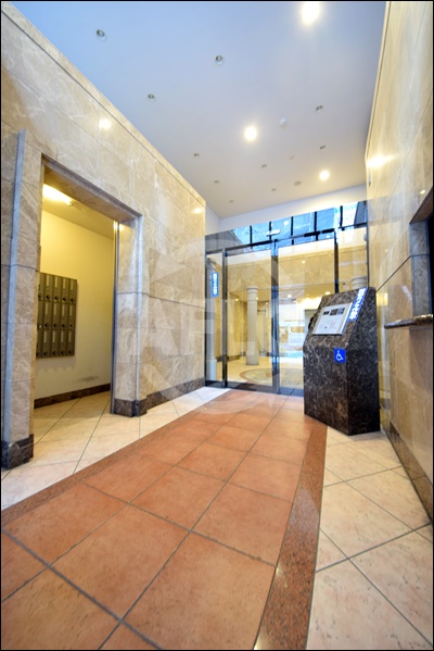 エントランス　アーデン堺筋本町　エントランス