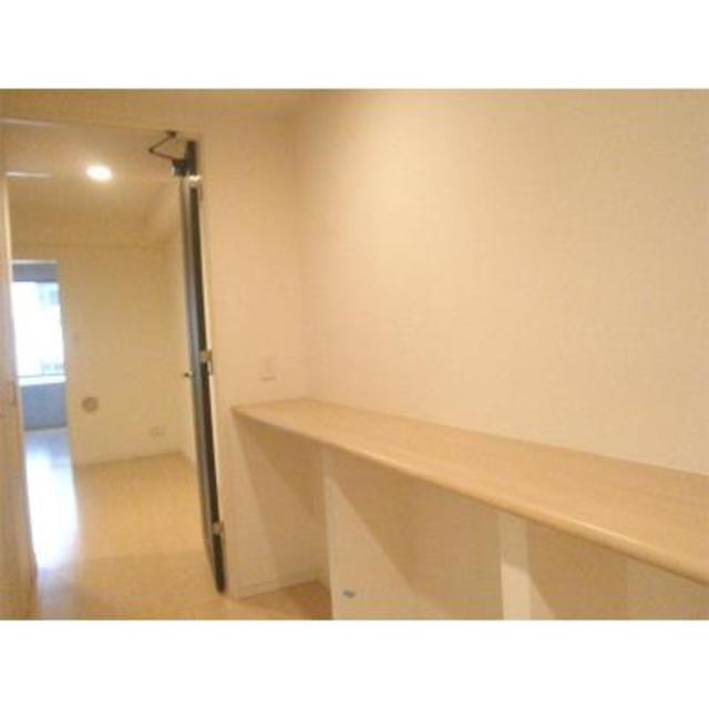 玄関　※写真は同タイプ住戸です。