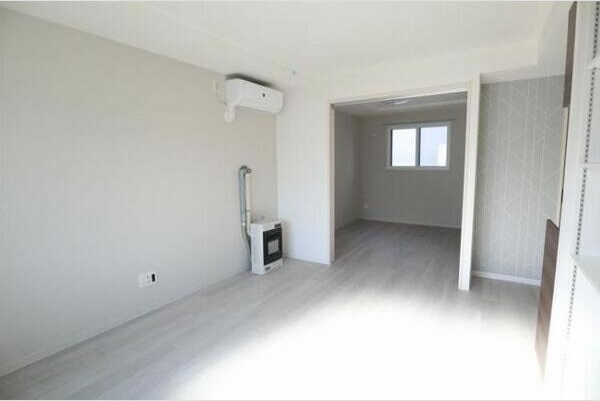 居室・リビング　☆10.0帖の広々としたリビングです