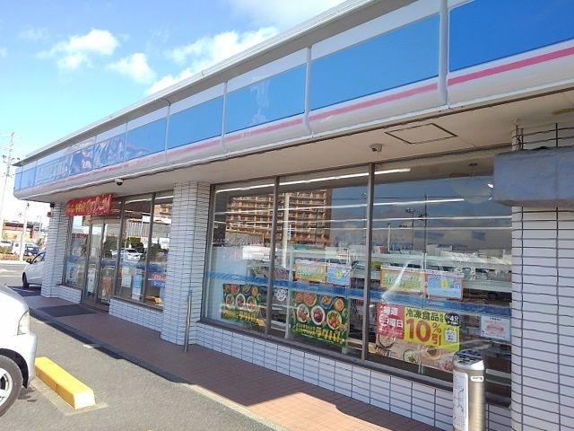 コンビニ　ローソン柳津佐波店（コンビニ）まで1100m