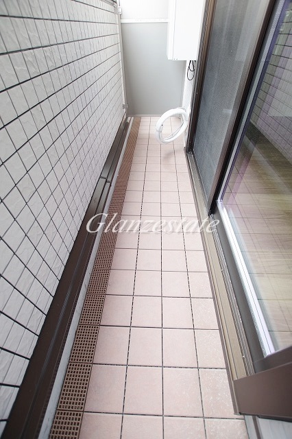 バルコニー　☆日当たりの良いバルコニー☆