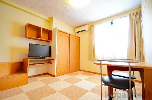 居室・リビング　同シリーズの類似となります。現況を優先致します。