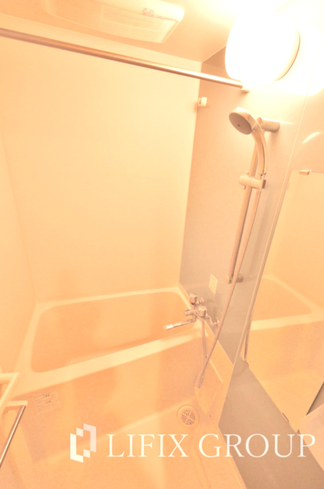 バス・シャワールーム　風呂