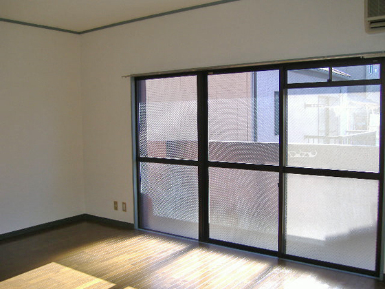 居室・リビング　※写真は類似部屋になります。現状優先
