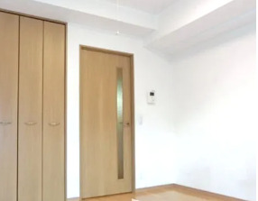 居室・リビング　※別部屋の参考写真です。