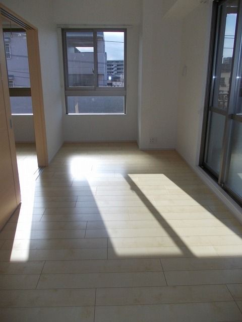 居室・リビング　洋室