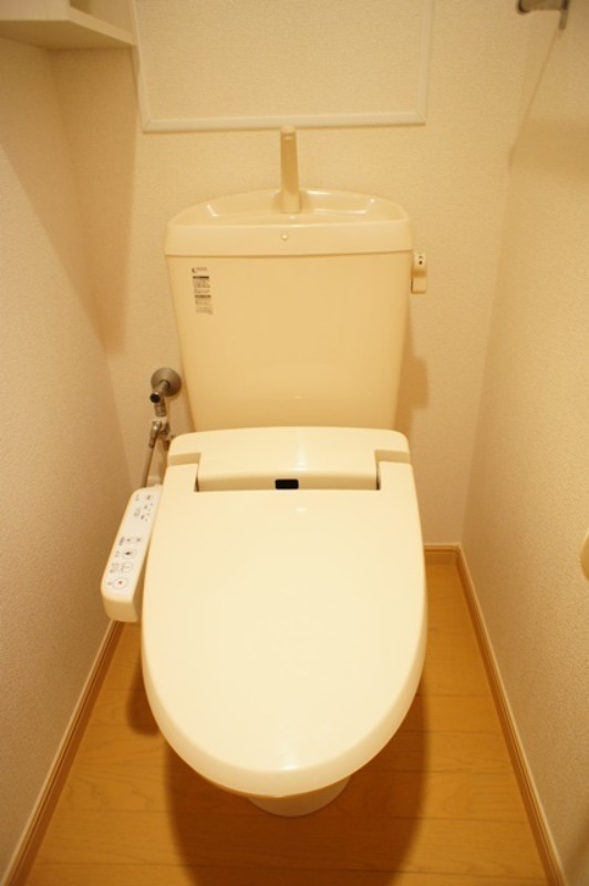 トイレ　図面と現状に相違がある場合には現状を優先