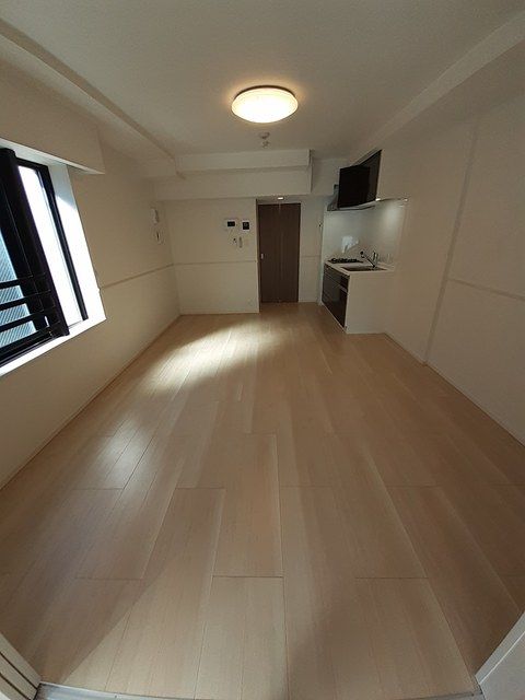 居室・リビング　☆明るい洋室☆