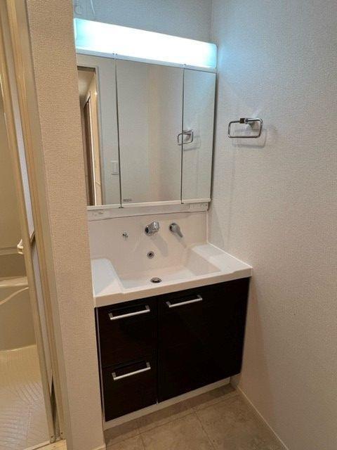 洗面設備　洗髪洗面化粧台