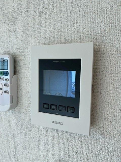 セキュリティ　モニター付きインターホン