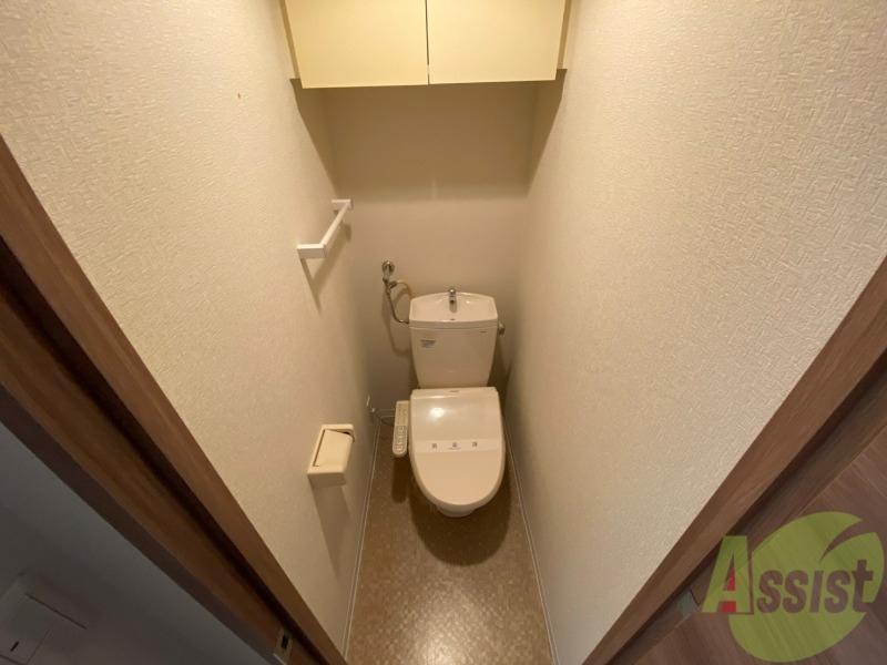 トイレ　ウォシュレット機能がついたトイレ。安心して使用できますね。