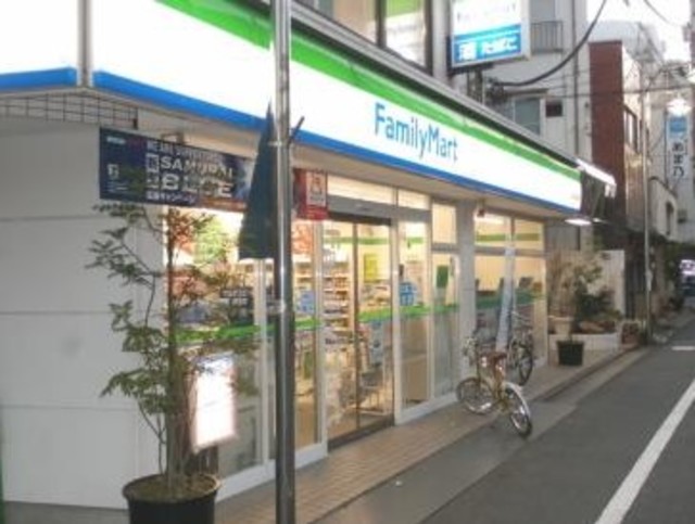 コンビニ　ファミリーマート上井草駅東店（コンビニ）まで194m