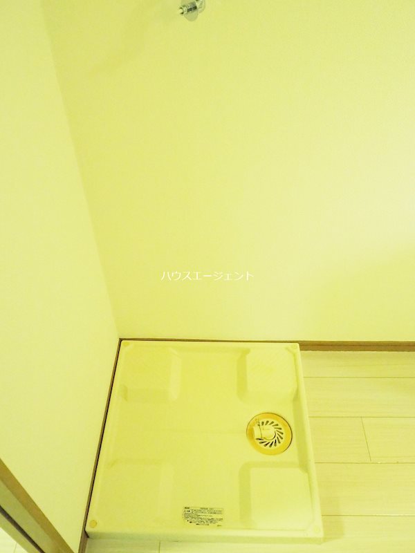 その他　室内洗濯機置き場です。