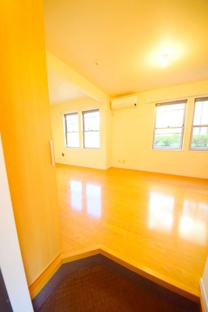 玄関　★★下駄箱付、玄関★★