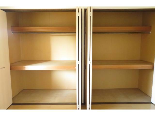 収納　洋室収納