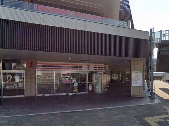 コンビニ　セブンイレブン（コンビニ）まで1230m