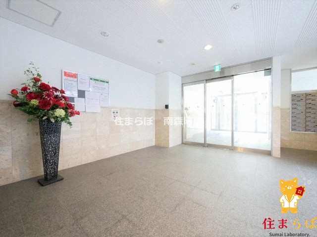 エントランス　共用部の印象も大切に