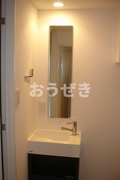 洗面設備　※他のお部屋のお写真です。?