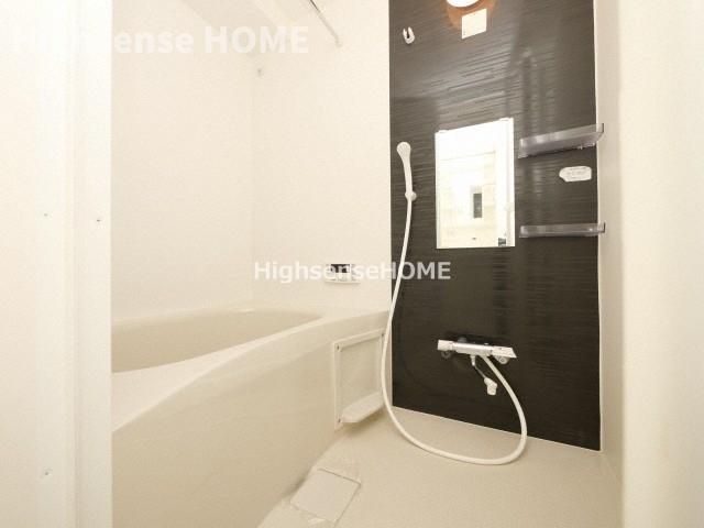 バス・シャワールーム　ゆったり過ごせるお風呂です