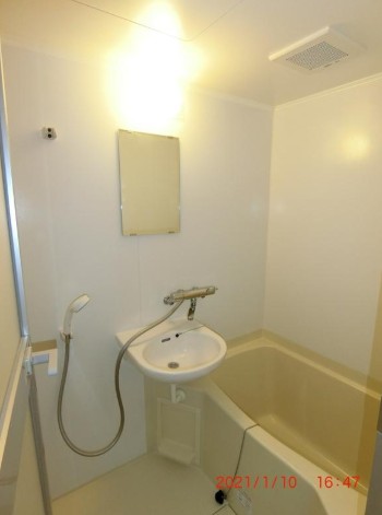 バス・シャワールーム　バス