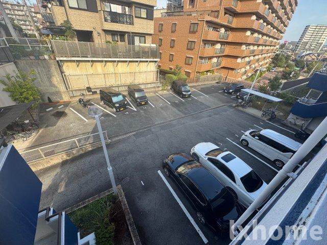 駐車場　駐車場完備です