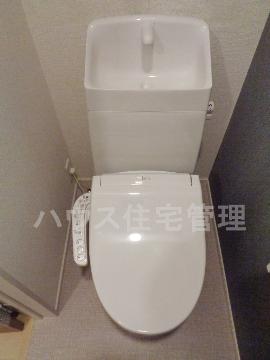 トイレ　シャワー付トイレ