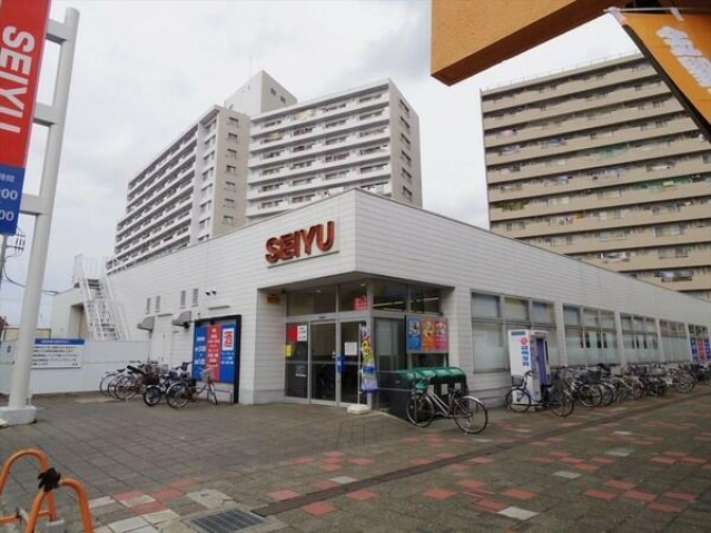 スーパー　西友所沢ニュータウン店（スーパー）まで641m