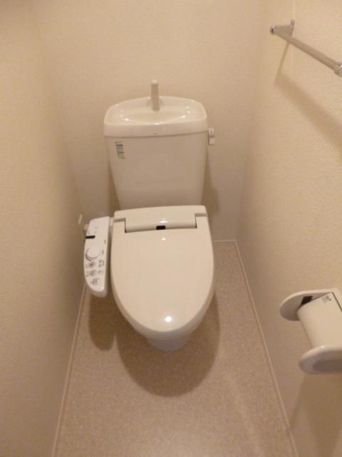 トイレ　※同タイプのイメージ写真