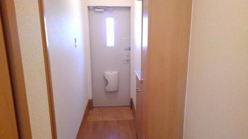 玄関　図面と現状に相違がある場合には現状を優先