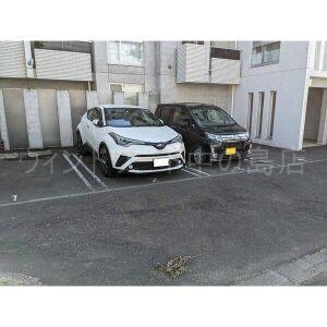 駐車場　詳細は、ウィンドワード中の島店までご相談下さい。