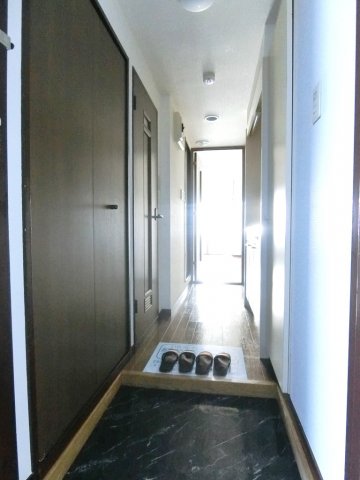 玄関　別部屋の参考写真