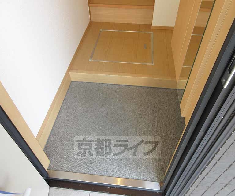 玄関　スペースがあります！