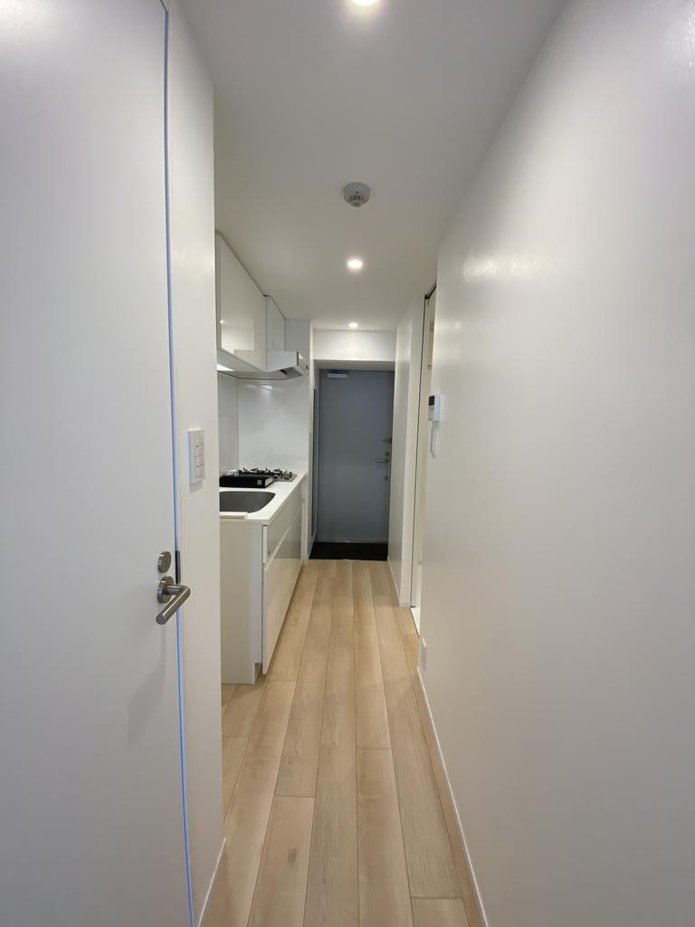 玄関　※写真は別タイプ住戸です♪