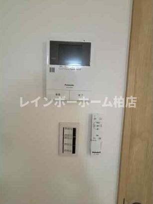 セキュリティ　モニター付きインターホンです