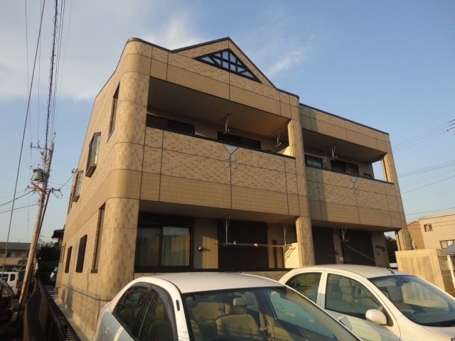 建物外観　外観写真（昼）