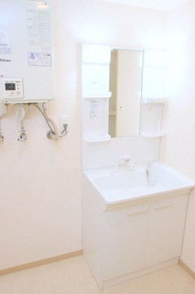 洗面設備　シャンプードレッサーです☆