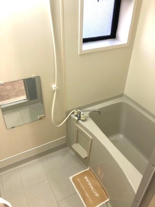 バス・シャワールーム　日々の疲れを癒すお風呂付です