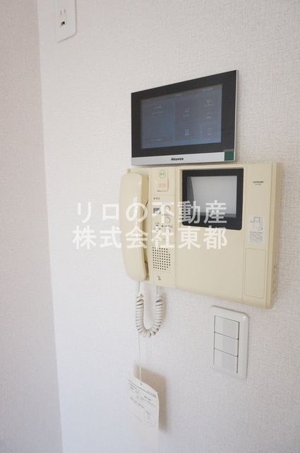 セキュリティ　ＴＶモニター付インターホンがあるので訪問者が一目でわかります
