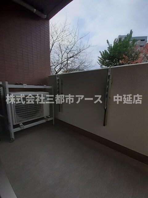 バルコニー　プラム　ハウス