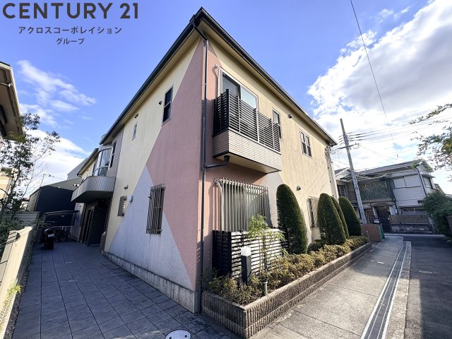 建物外観　安心のオートロック付きです☆