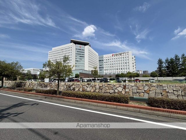 病院　日本赤十字社愛知医療センター名古屋第一病院（病院）まで523m