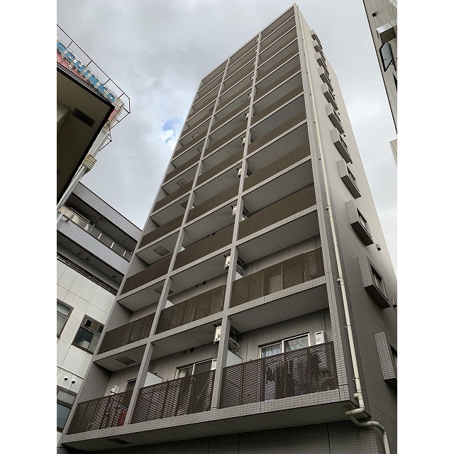 建物外観　北面（ＰＫ側）