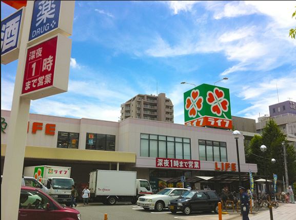 スーパー　ライフ・新森店（スーパー）まで696m